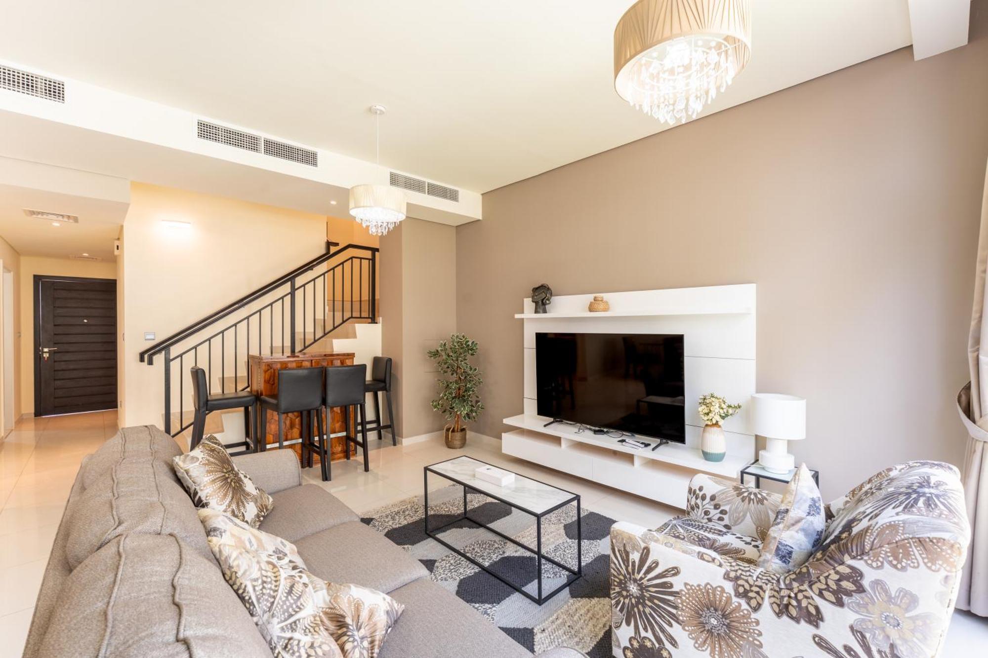 Serene 3br With Private Backyard In Damac Hills 2 By Bhavan Villa Dubai